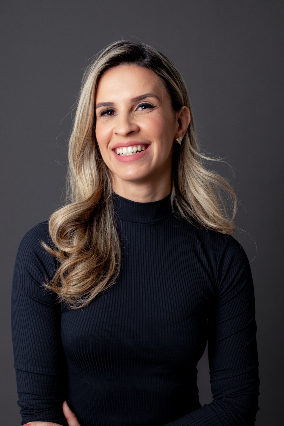 Dra. Vanessa Baad sorrindo